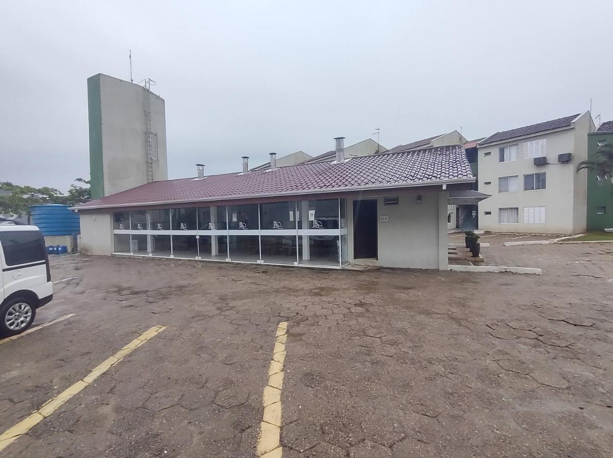APTO ESPETACULAR a 50 m do Mar em Condomínio com PISCINAS MARAVILHOSAS Guaratuba Exterior foto
